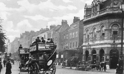 De Cock Tavern, Highbury, ca. 1900