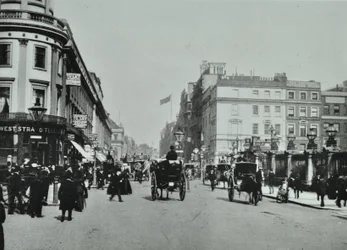 The Strand (West), 1895