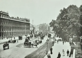 Whitehall, Westminster LB: kijkend naar het noorden, 1890