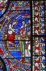 Detail van een van de Bijbelramen met Daniël en de Oudsten