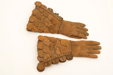 Mannen leren gepantserde handschoenen, ca. 1600-50