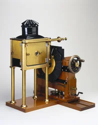 Replica van de zoopraxiscoop ontworpen door Eadweard Muybridge, 1880