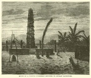 Ruïnes van een tempel vroeger gewijd aan mensenoffers