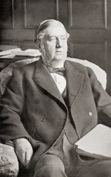 Sir William Harcourt, uit 