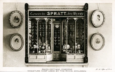 Spratt, kruidenier van Hare Majesteit, miniatuurwinkel voor de Koninklijke Kinderen, Zwitsers Huisje, Osborne House, Isle of Wight