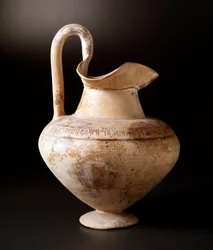 Etruskische beschaving: terracotta oenochoe in de vorm van een vogel, 600 v.Chr. Dim 23,8 cm Van de site van Bisenzio
