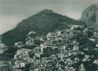 Uitzicht op Capri met Monte Tiberio, Italië, 1927