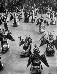 Gemaskerde dansers, Tibet, 1936