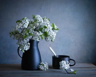 Stilleven met lentebloesems