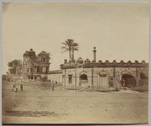 De Secundra Bagh, met de Breuk en Poort