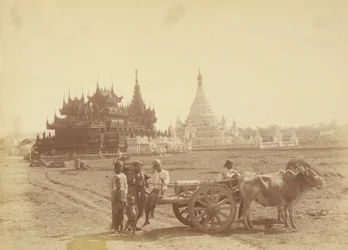 Pagode en Kyaung Gebouwd door de Kapitein van de Lijfwacht van Koning Thibaw Min