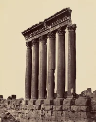 Grote zuilen van de Tempel van de Zon (Balbek)