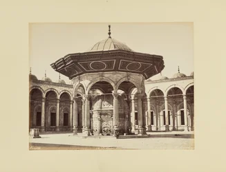 Caïro. Moskee van Mohammed Ali, fontein voor de wassingen, Egypte