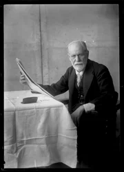 Portret van Sigmund Freud (1856-1939)