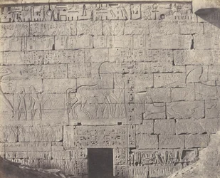 Médinet-Abou Thebes, latere constructies - fragment van sculptuur, 1851-52, gedrukt 1853-54