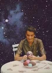 Vrouw die de aarde schilt, 2020 (collage)