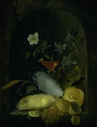 Stilleven met kokkelschelpen en blauwe anemonen