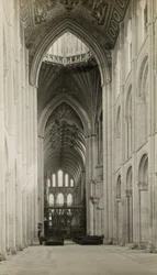Kathedraal van Ely: Schip naar het oosten, vanaf de Octagon Arch