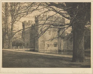 Ingang van het Bisschoppelijk Paleis, Wells Kathedraal, ca. 1900