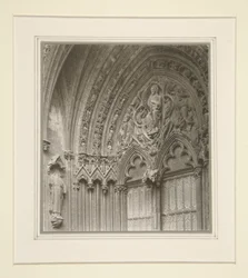 Lincoln Cathedral, Zuidoostelijke portiek