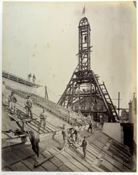 Bouw van het nationale discontokantoor van Parijs (of CNEP: een van de vier banken die BNP Paribas oprichtten): arbeiders op glas en steigers (mei 1881). Parijs, BHVP.