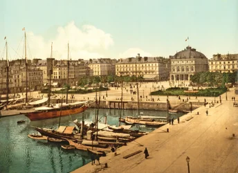 Uitzicht op La Place Gambetta vanaf de kade, Le Havre, 1890-1900
