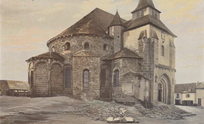 Vigeois, Kerk, apsis en transept