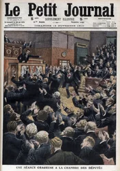 Een stormachtige zitting in de Kamer van Afgevaardigden - Premier Aristide Briand beschuldigt de leider van de socialisten, Jean Jaurès, van wetsinbreuk - illustratie uit 