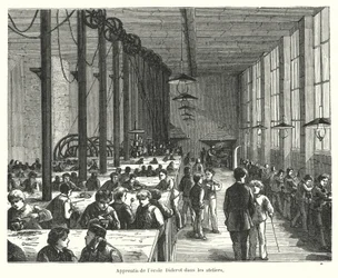 Leerlingen in de werkplaatsen van de Ecole Diderot in Parijs, Frankrijk
