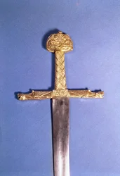 Kroningszwaard van de koningen van Frankrijk, behorend tot Karel de Grote (742-814), bekend als 