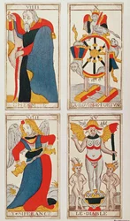 Vier tarotkaarten met afbeelding van De Kluizenaar, Het Rad van Fortuin, Gematigdheid en De Duivel (gekleurde houtsnede)