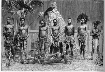Groep mannen van de Angolese troep tentoongesteld in Parijs tijdens de Wereldtentoonstelling van 1889 (Menselijke Zoo)