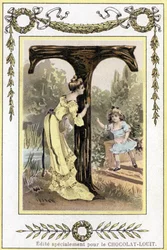 Brief T die een moeder en haar dochter verstoppertje spelend voorstelt, eind 19e eeuw (chromolithografie)