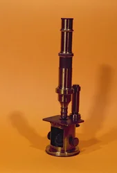 Microscoop van Louis Pasteur (1811-95) (metaal)