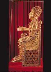 Relikwiebeeld van Sint Foy, ca. 980 (goud, zilver, hout, edel- en halfedelstenen)