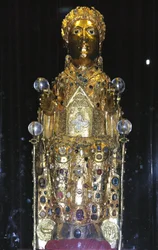 Reliekbeeld van St. Foy, c.980 (goud, zilver, hout, edelstenen en halfedelstenen)