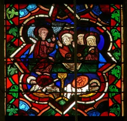 Scène in het oostelijke raam met de drie Maria