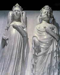 De marmeren graftombes van koningin Jeanne van Evreux (1307-1371) en koning Karel IV de Schone (1294-1328)