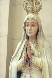 Maagd (beschilderd hout)