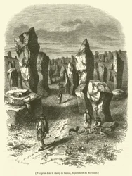 Gezicht op het veld van Carnac, departement Morbihan (gravure)