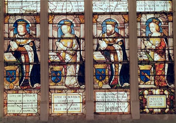 Raam met Louis de Bourbon (1465-1520) Prins van La Roche-sur-Yon, Louise de Bourbon (overleden 1561) Gravin van Montpensier, Louis II de Bourbon (1513-82) Hertog van Montpensier en Jacquette de Longwy