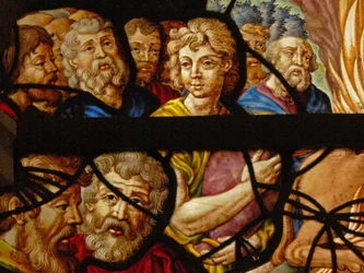Raam in het Charnier (w.8) met een detail van het offer van Elia; de priesters van Baäl