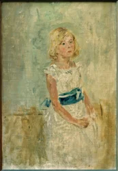 Blond meisje met blauwe sjerp