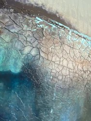 Aarde barst, blauw water