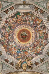 Tenhemelopneming van de Heilige Maagd, bekend als "Het koor van engelen die muziek spelen", Koepel van het transept, vanaf 1534