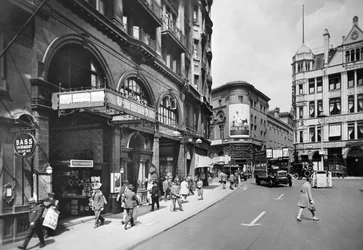 Piccadilly Circus Station, Haymarket ingang, Westminster, Londen