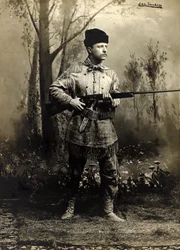 Theodore Roosevelt in buckskin, Dakota Territory c.1885 (zwart-wit foto)