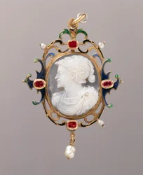 Cameo hanger met afbeelding van de buste van een bebaarde generaal