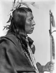 Sioux-opperhoofd Flying Hawk, ca. 1900
