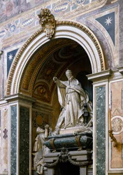 Uitzicht op het monument gewijd aan paus Leo XIII (1810-1903) gemaakt door Giulio Tadolini